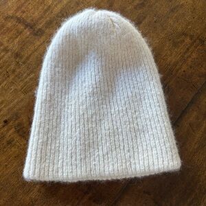 Ozma Sierra Beanie